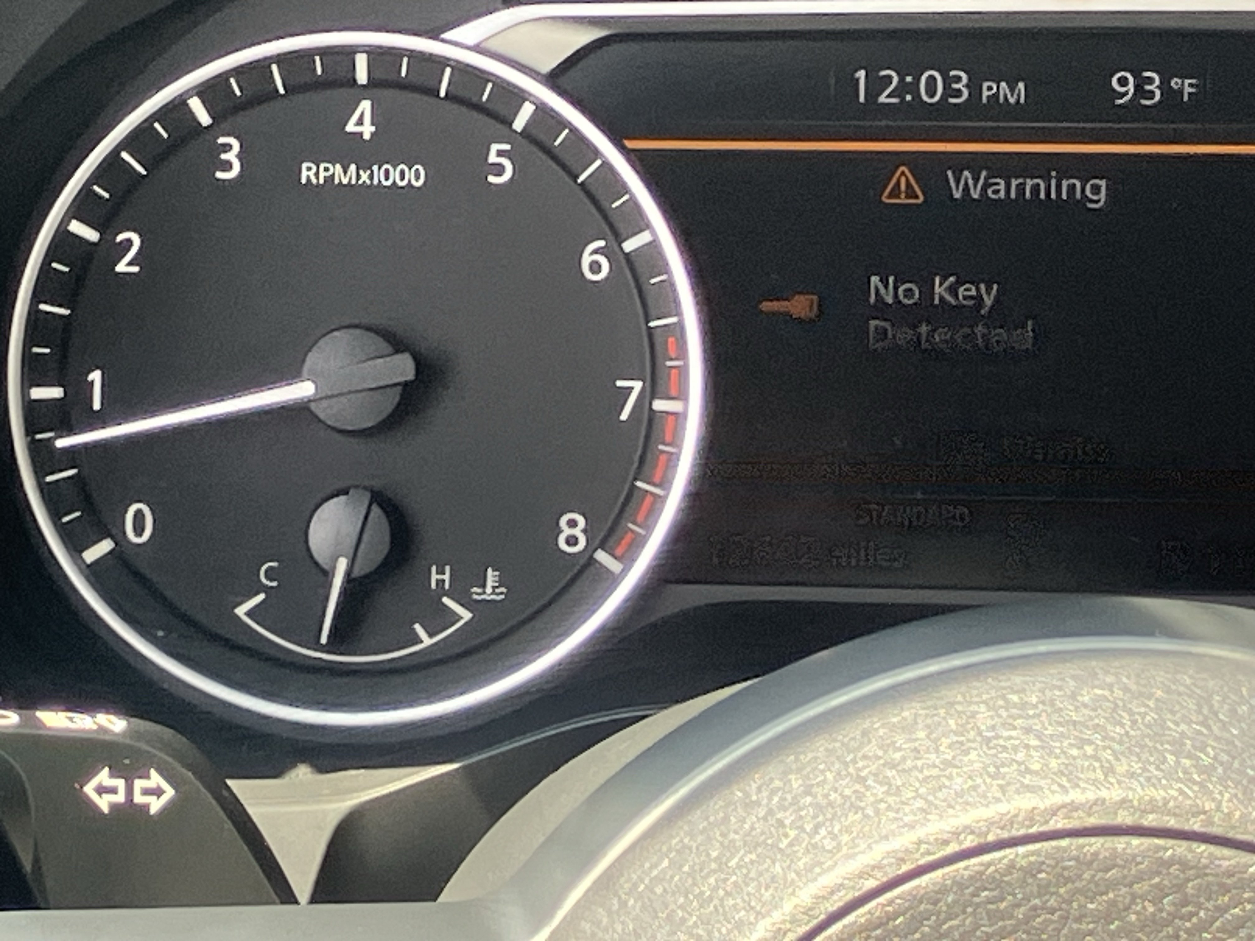 Used 2025 Nissan Pathfinder S FWD image 24