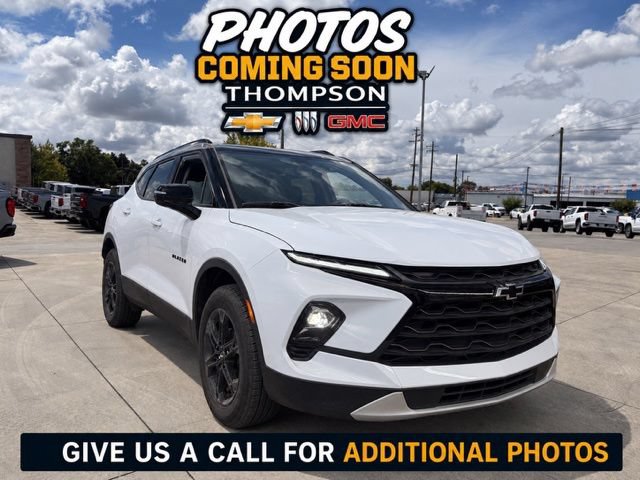 Certified 2023 Chevrolet TrailBlazer RS w/ Sun and Liftgate Package FWD image 1