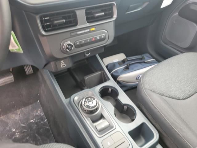 New 2025 Ford Maverick XL w/ Equipment Group 101A image 32