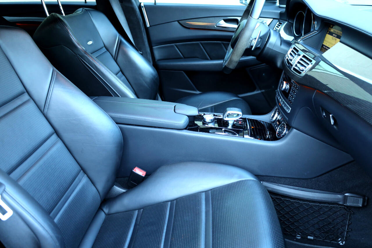 Used 2012 Mercedes-Benz CLS 63 AMG image 25