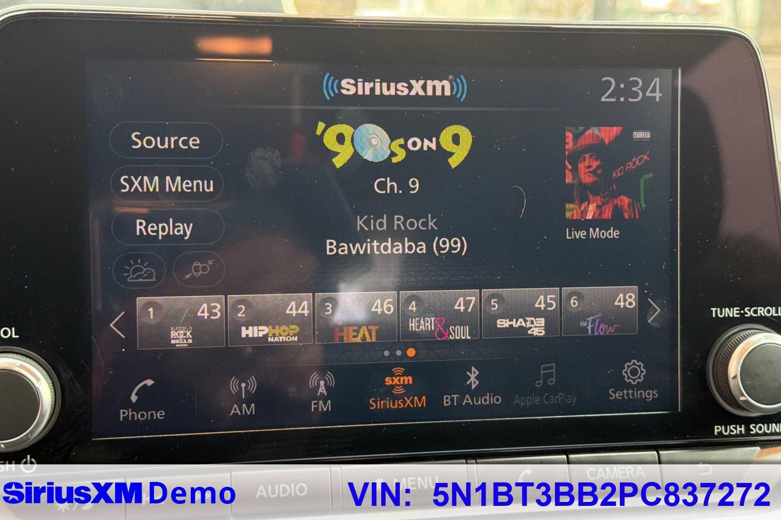 Used 2023 Nissan Rogue SV image 28