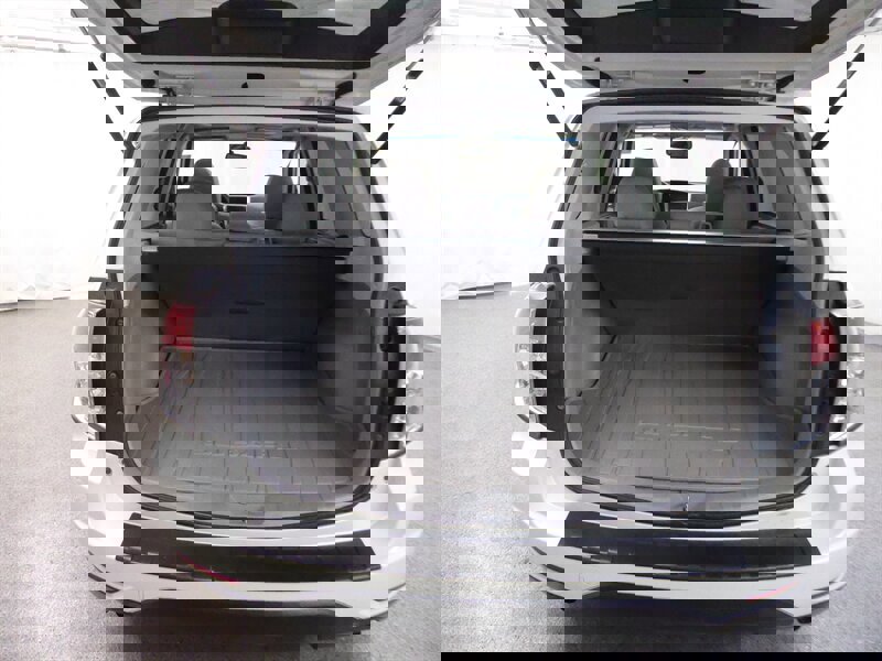 Used 2010 Subaru Forester 2.5X Premium w/ Popular Equipment Group 1A image 31