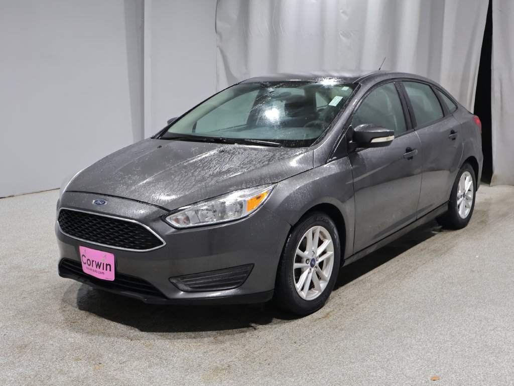 Used 2015 Ford Focus SE FWD image 6