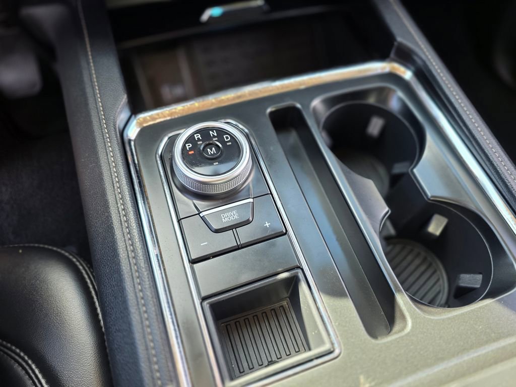 Used 2024 Ford Expedition Max XLT image 34