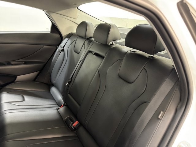 Used 2024 Hyundai Elantra Limited image 20
