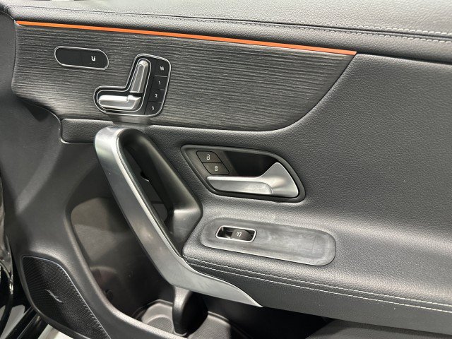 Used 2021 Mercedes-Benz CLA 250 4MATIC image 49