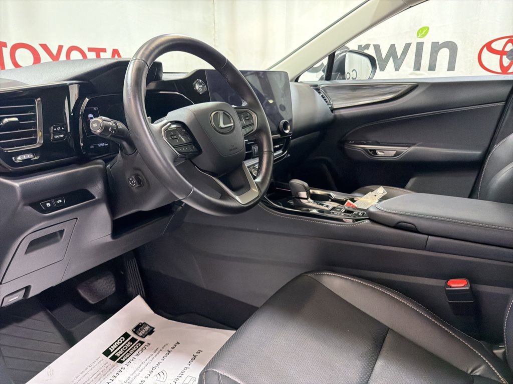 Used 2025 Lexus NX 350h AWD w/ Accessory Package (2T) image 22