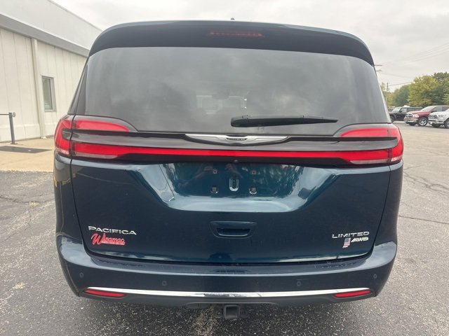 Used 2022 Chrysler Pacifica Limited image 10