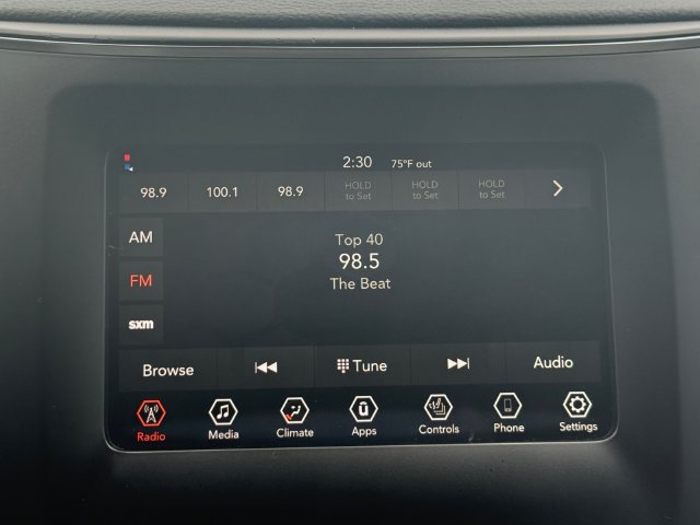 Used 2021 Jeep Cherokee Latitude Lux FWD image 8