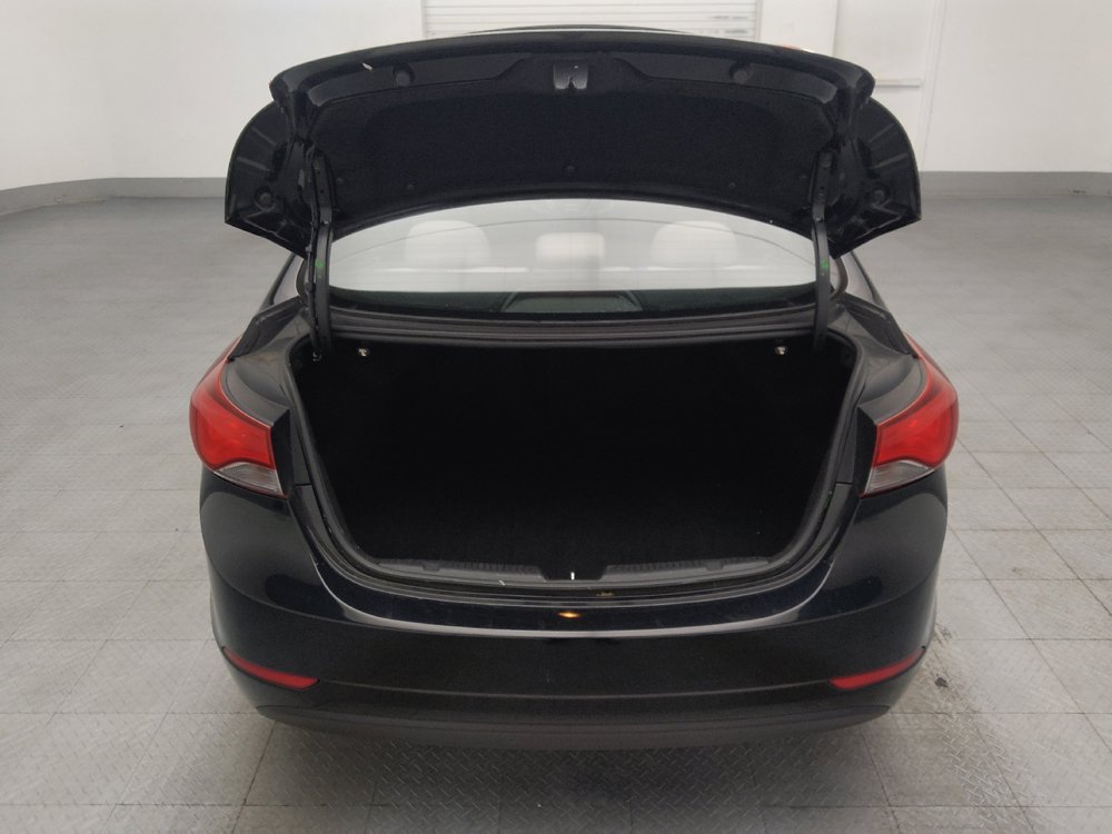 Used 2016 Hyundai Elantra SE FWD image 29