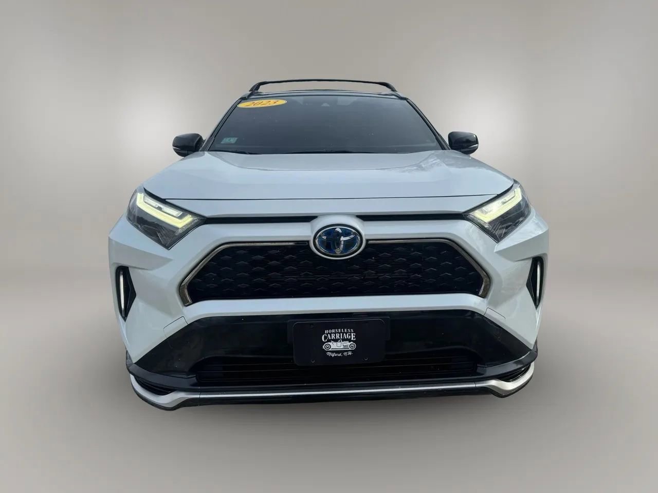 Used 2023 Toyota RAV4 XSE w/ Weather Package image 9