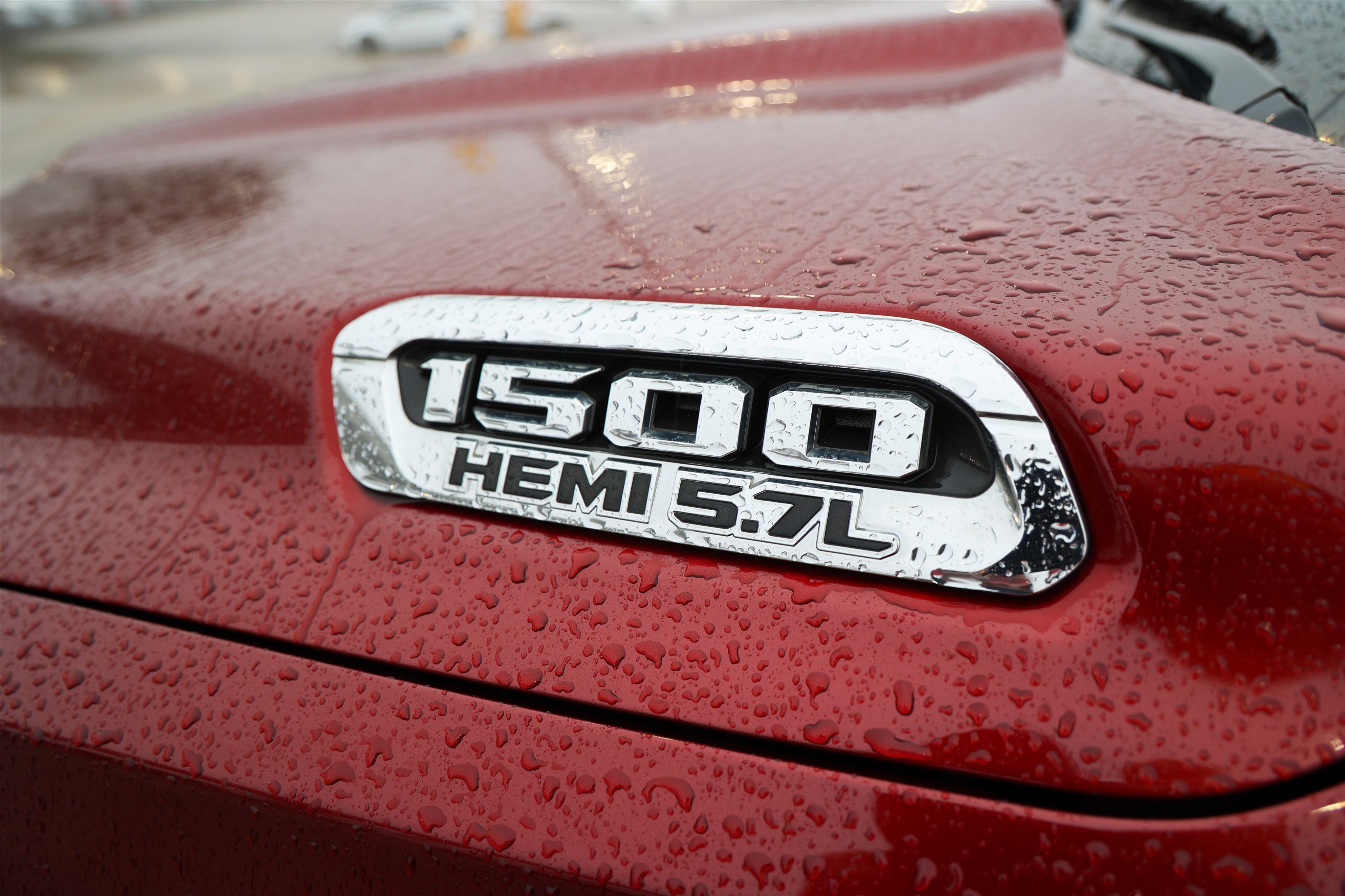 Used 2019 RAM 1500 Laramie AWD/4WD image 13