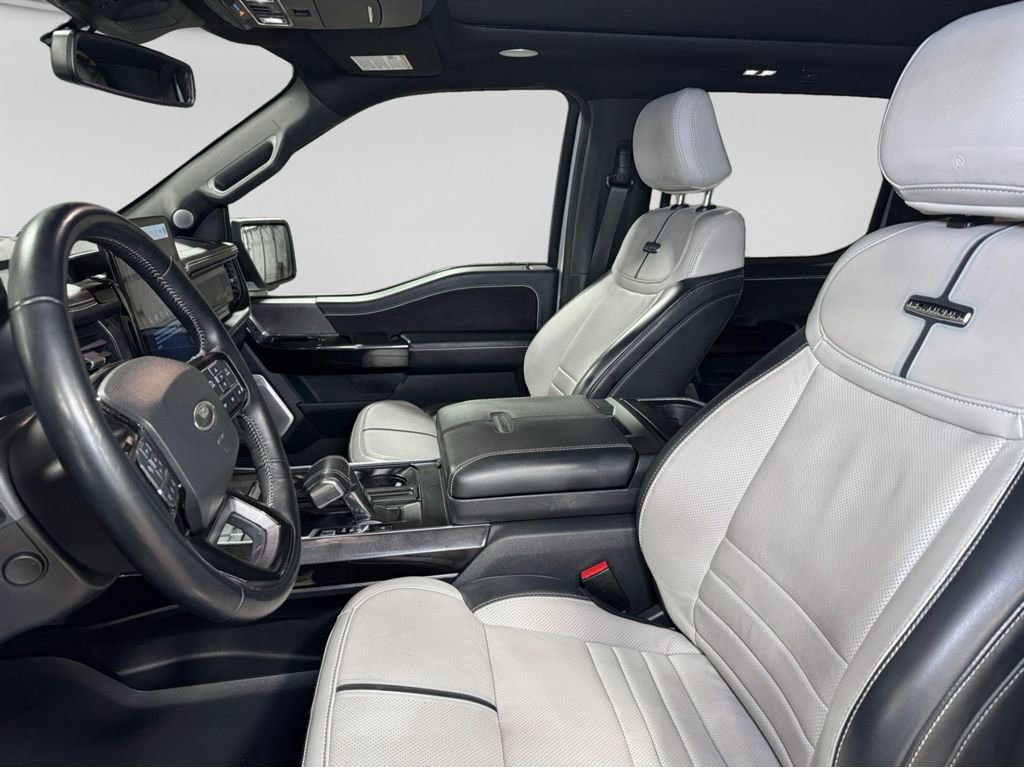 Used 2023 Ford F150 Lightning Platinum image 19