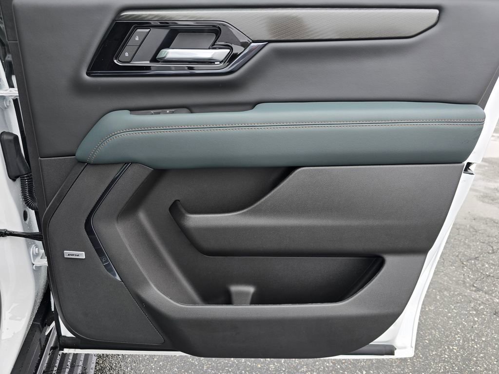 New 2026 GMC Yukon XL AT4 w/ AT4 Premium Plus Package image 39