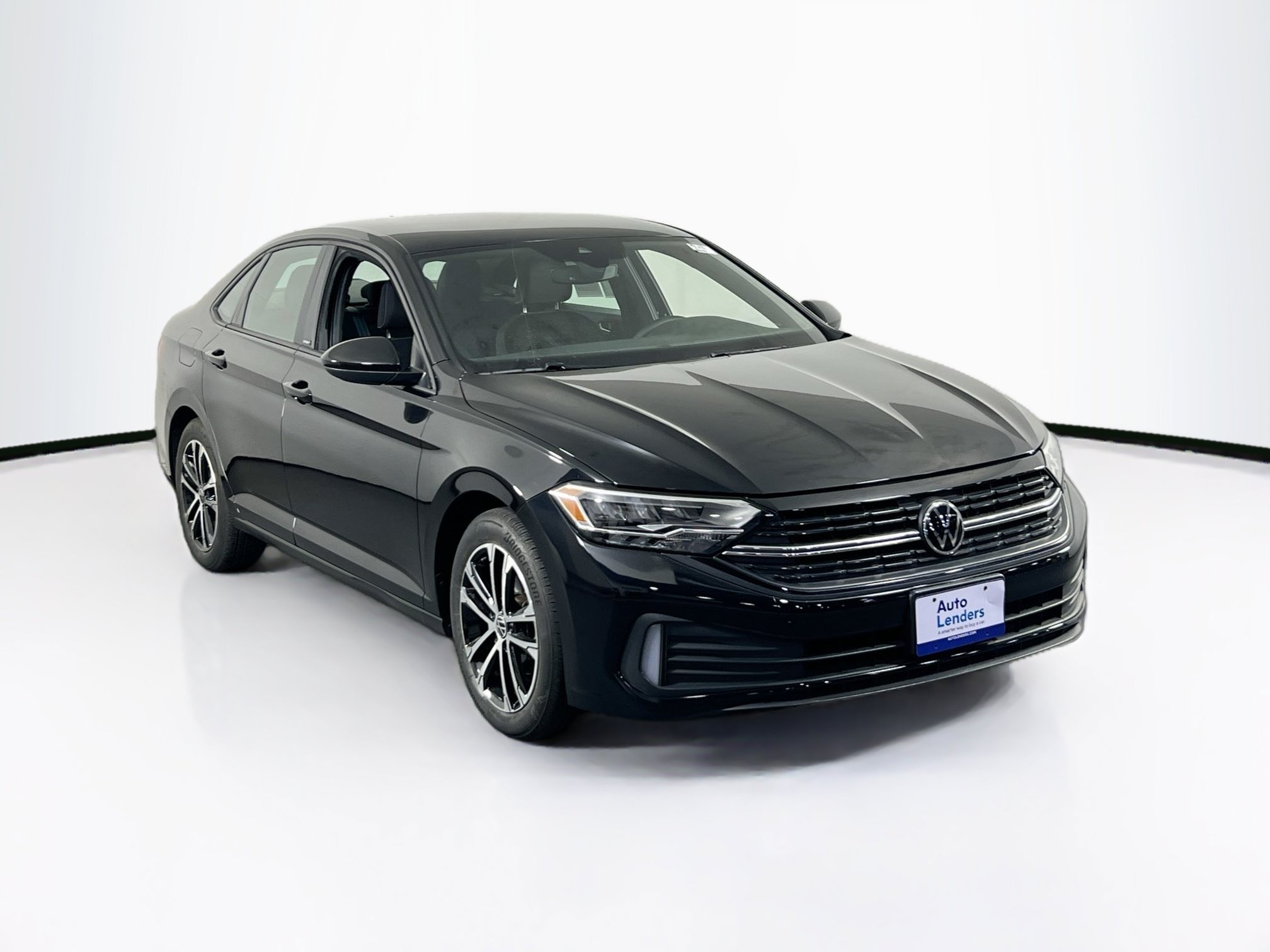 Used 2023 Volkswagen Jetta Sport FWD image 3