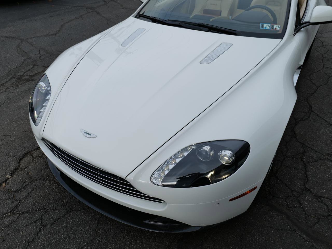 Used 2015 Aston Martin V8 Vantage S RWD image 68
