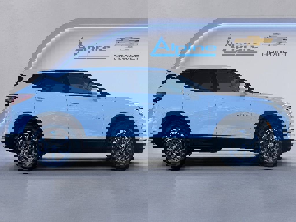 Used 2025 Chevrolet Blazer LT image 6