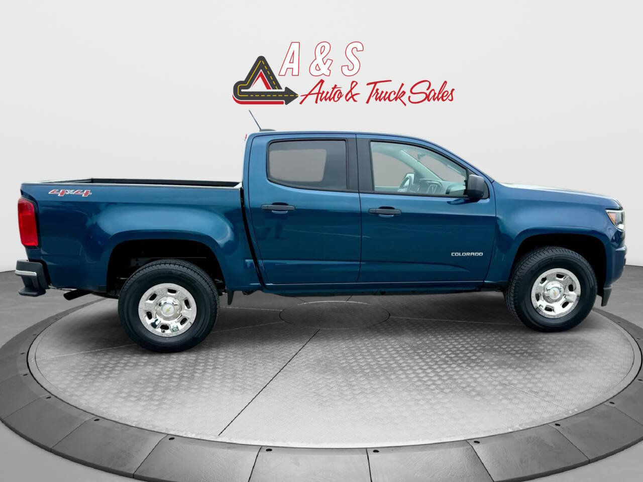 Used 2019 Chevrolet Colorado W/T w/ WT Convenience Package AWD/4WD image 6