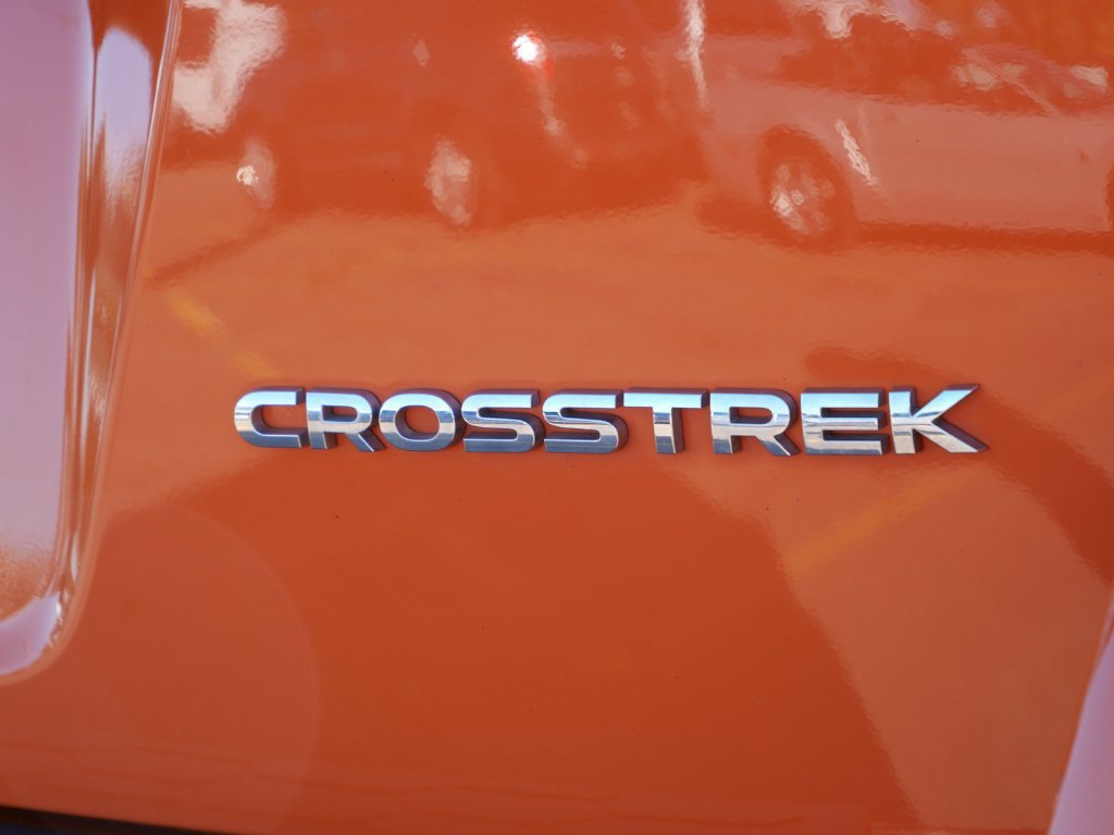 Used 2020 Subaru Crosstrek 2.0i Limited w/ Moonroof Package AWD/4WD image 8