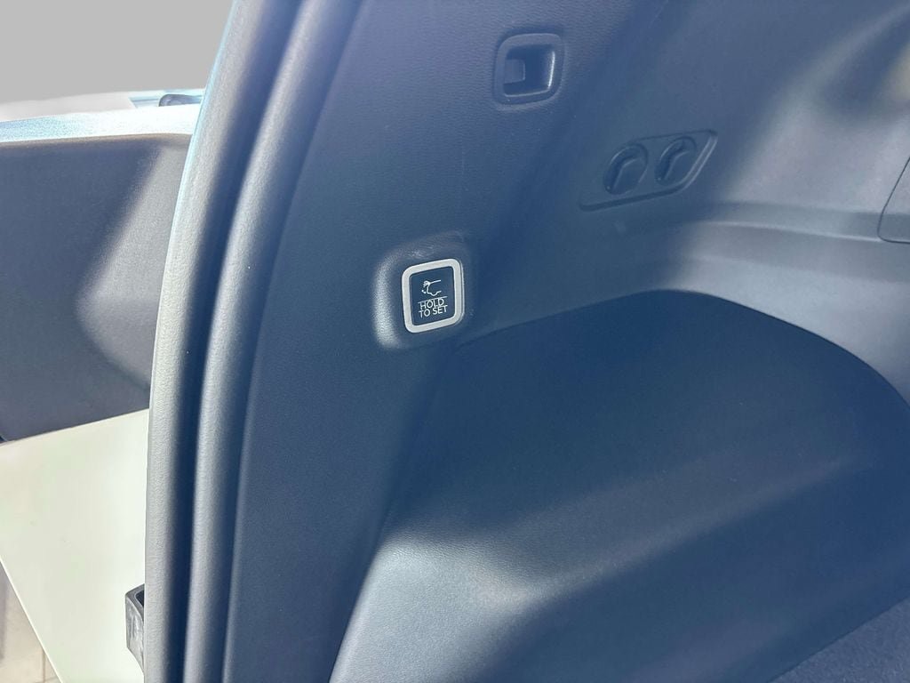 New 2026 Jeep Cherokee Limited AWD/4WD image 7