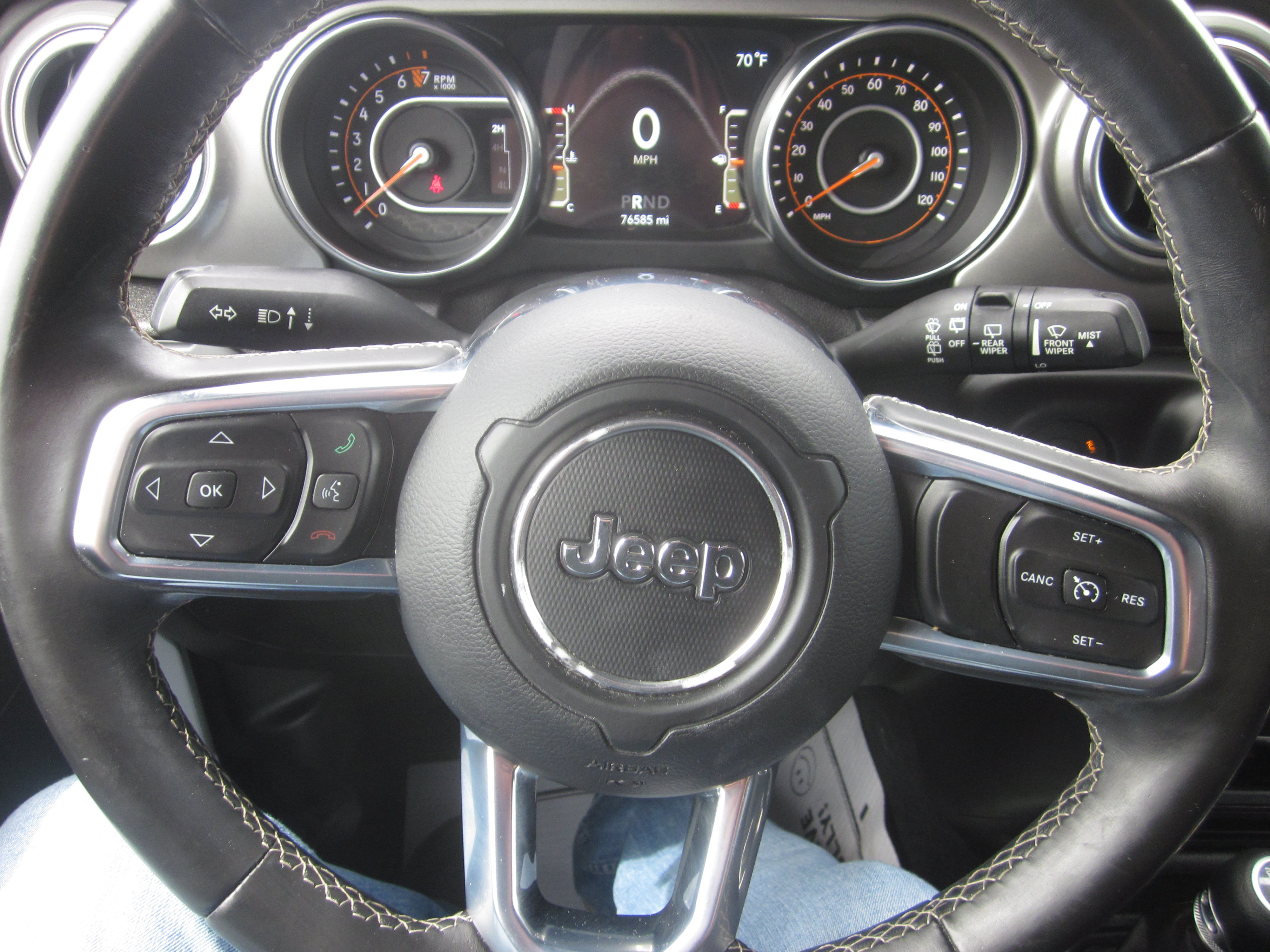 Used 2019 Jeep Wrangler Unlimited Sahara AWD/4WD image 20