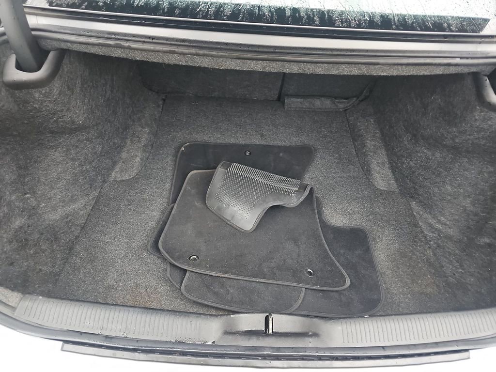 Used 2020 Dodge Charger SXT w/ Plus Group image 17