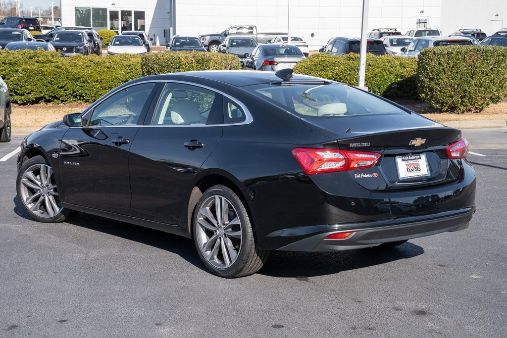 Used 2024 Chevrolet Malibu LT image 3