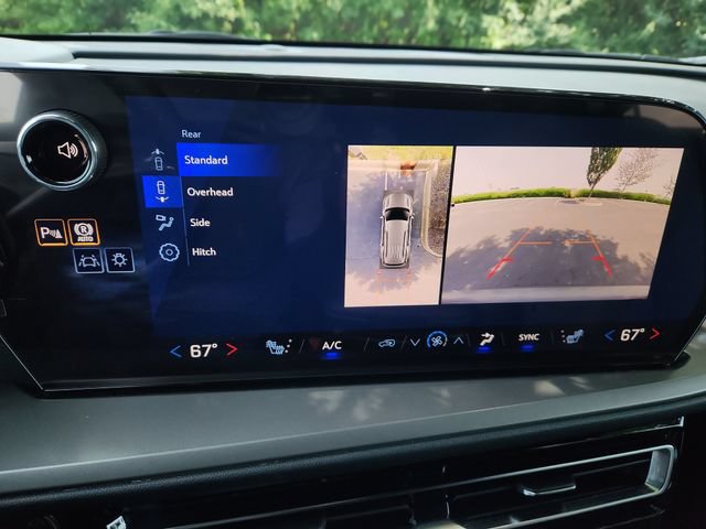 New 2027 Chevrolet Traverse LT w/ Sun and Wheel Package FWD image 31