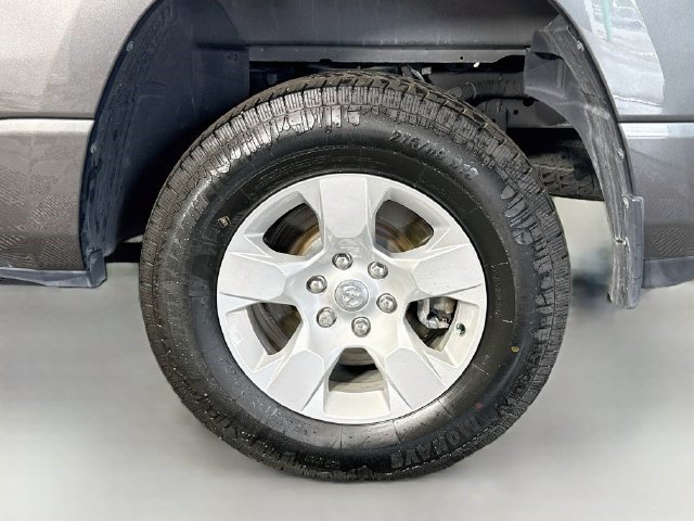 Used 2022 RAM 1500 2WD Quad Cab image 36