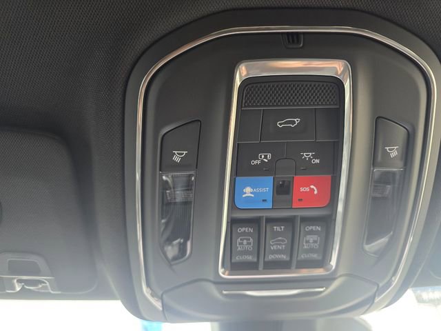 New 2026 Jeep Grand Cherokee Limited w/ Limited Altitude Package image 20