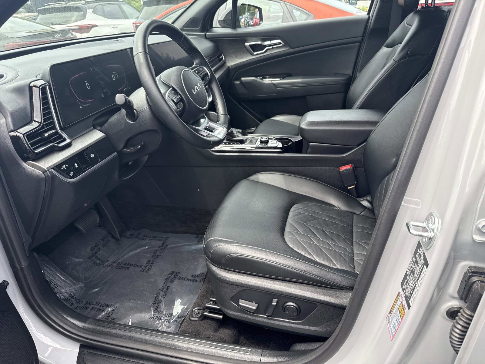 Used 2025 Kia Sportage X-Line w/ Premium Package AWD/4WD image 19