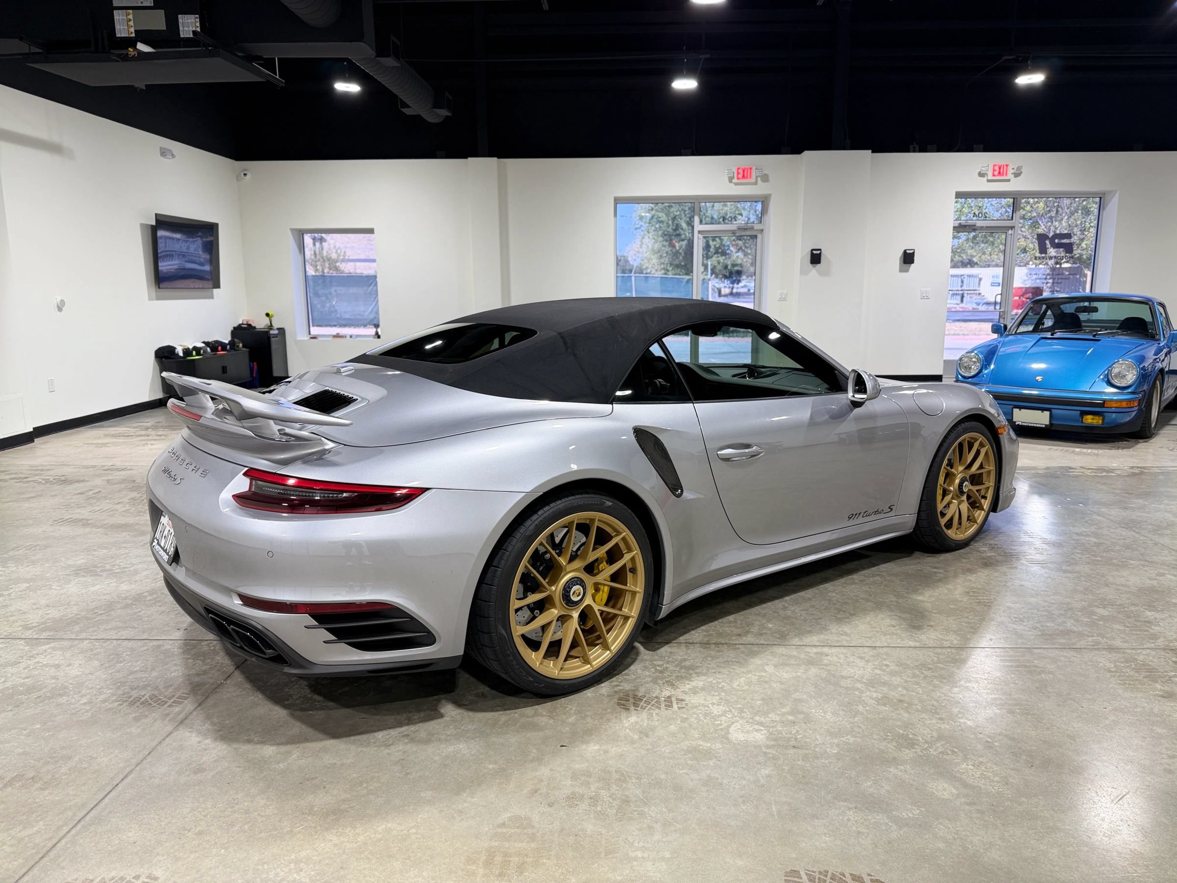 Used 2017 Porsche 911 Turbo S AWD/4WD image 40