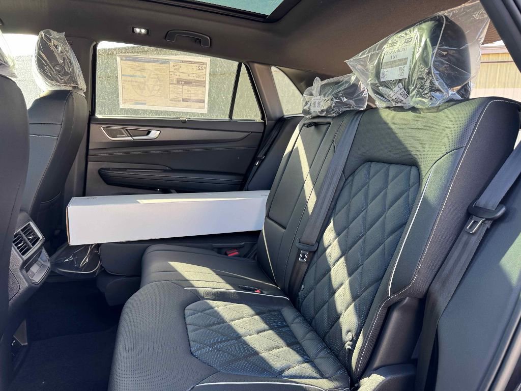 New 2026 Volkswagen Atlas Cross Sport SEL Premium R-Line image 24