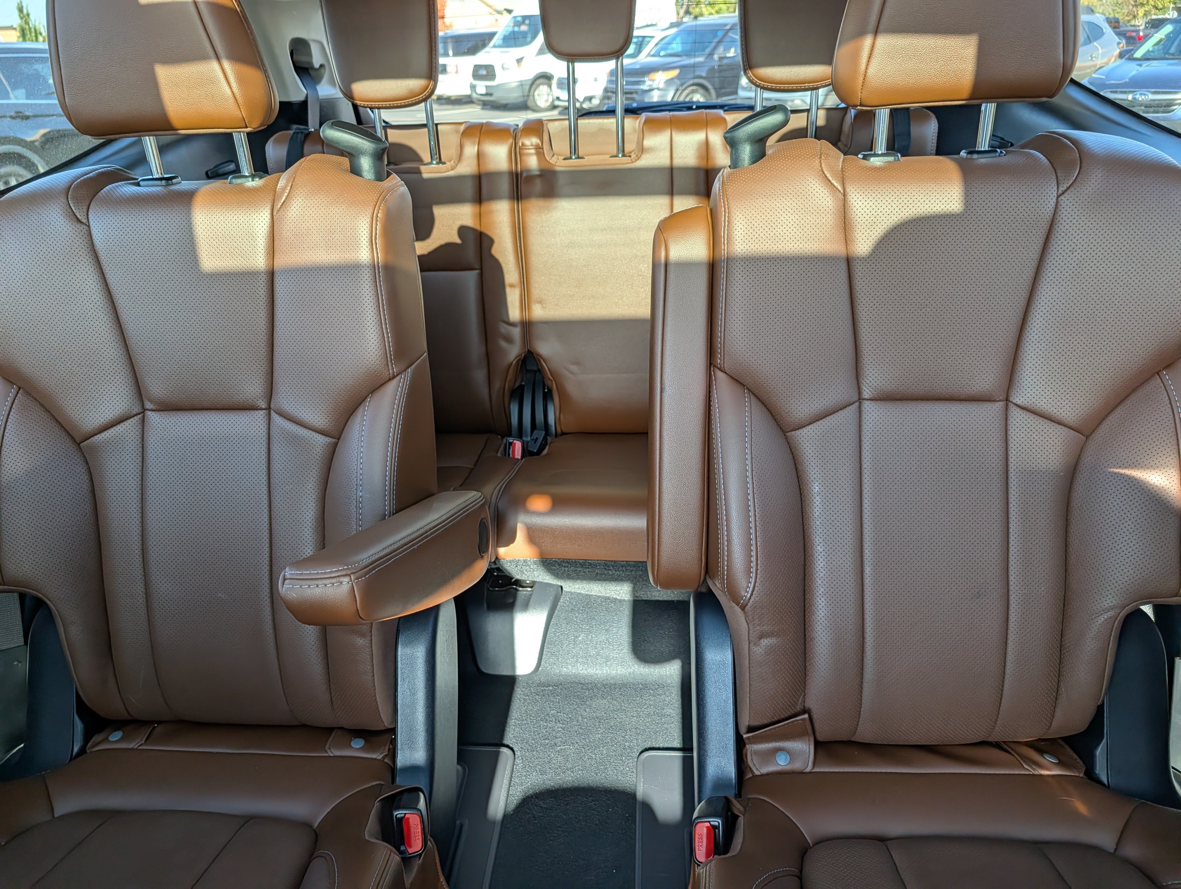 Used 2024 Subaru Ascent Touring AWD/4WD image 13