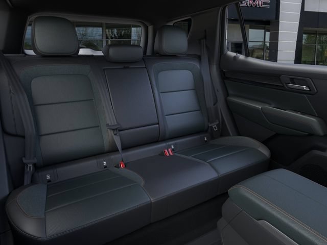 New 2027 GMC Terrain AT4 w/ LPO, Black Badging Package AWD/4WD image 17