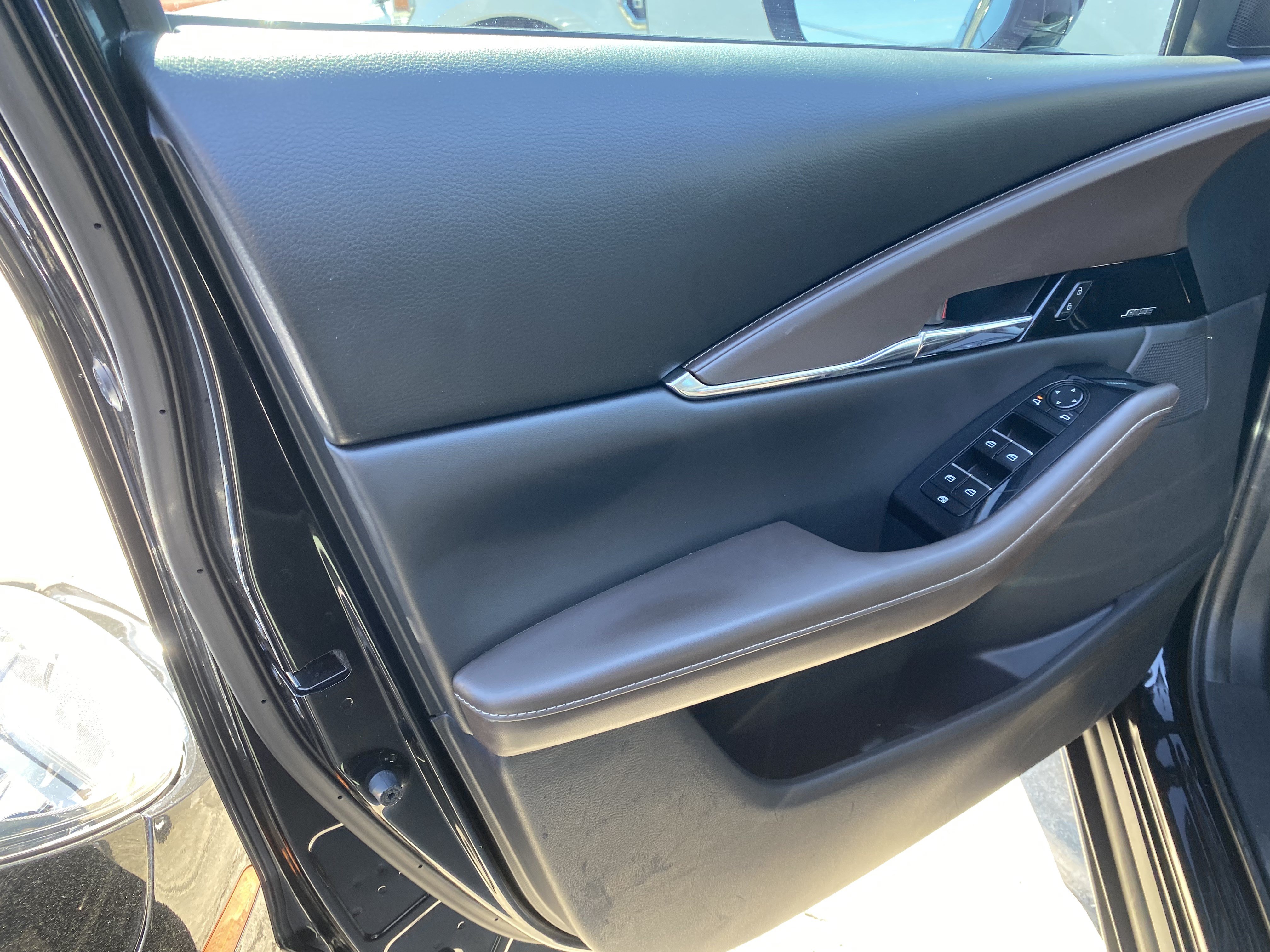 Used 2022 MAZDA CX-30 AWD 2.5 S w/ Premium Package image 12