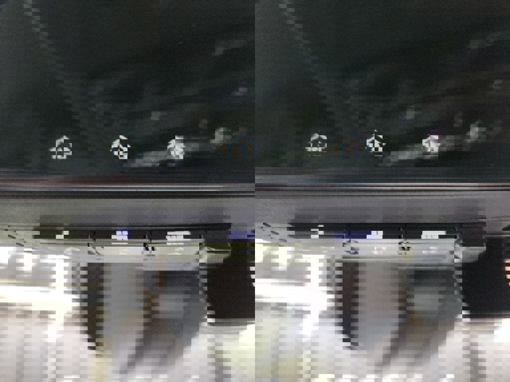 New 2026 Land Rover Range Rover Sport Dynamic SE image 38