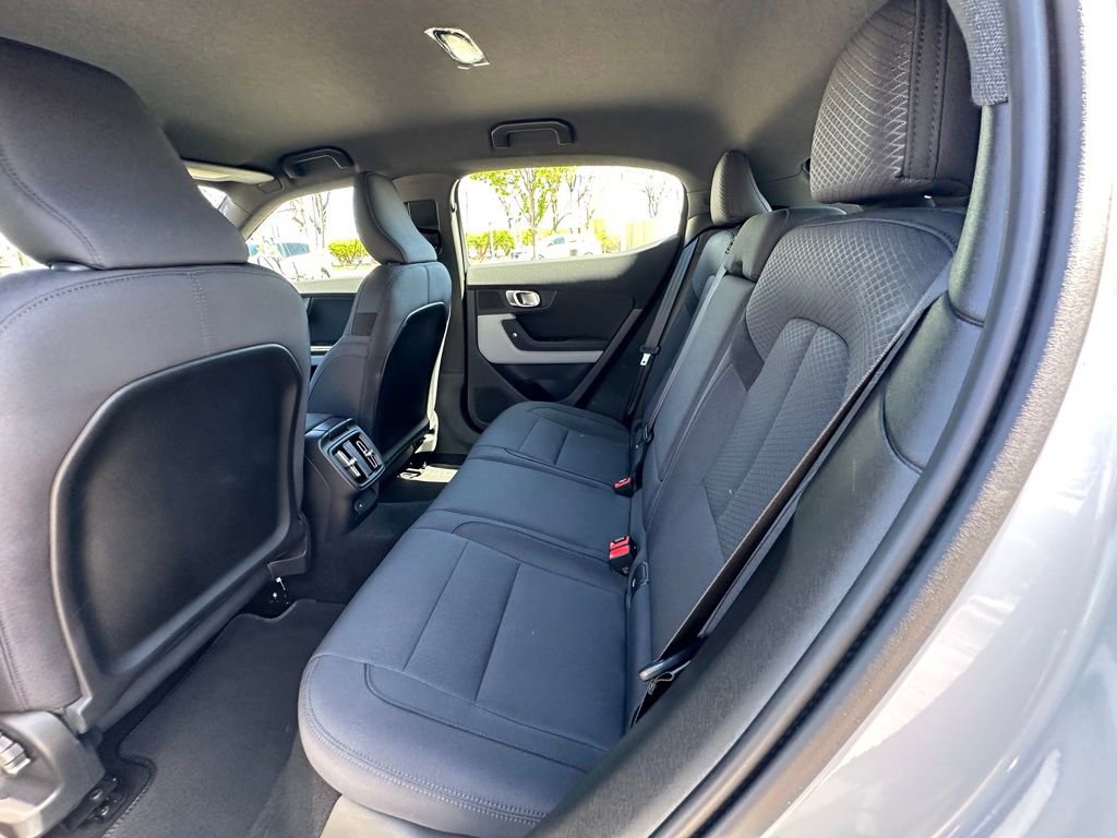 Used 2024 Polestar Polestar 2 w/ Pilot Pack RWD image 21