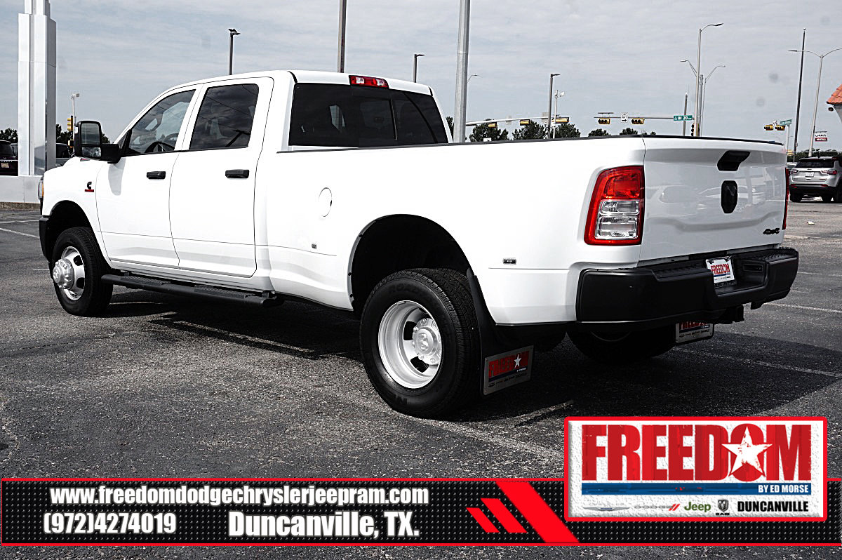 Used 2024 RAM 3500 Tradesman AWD/4WD image 3