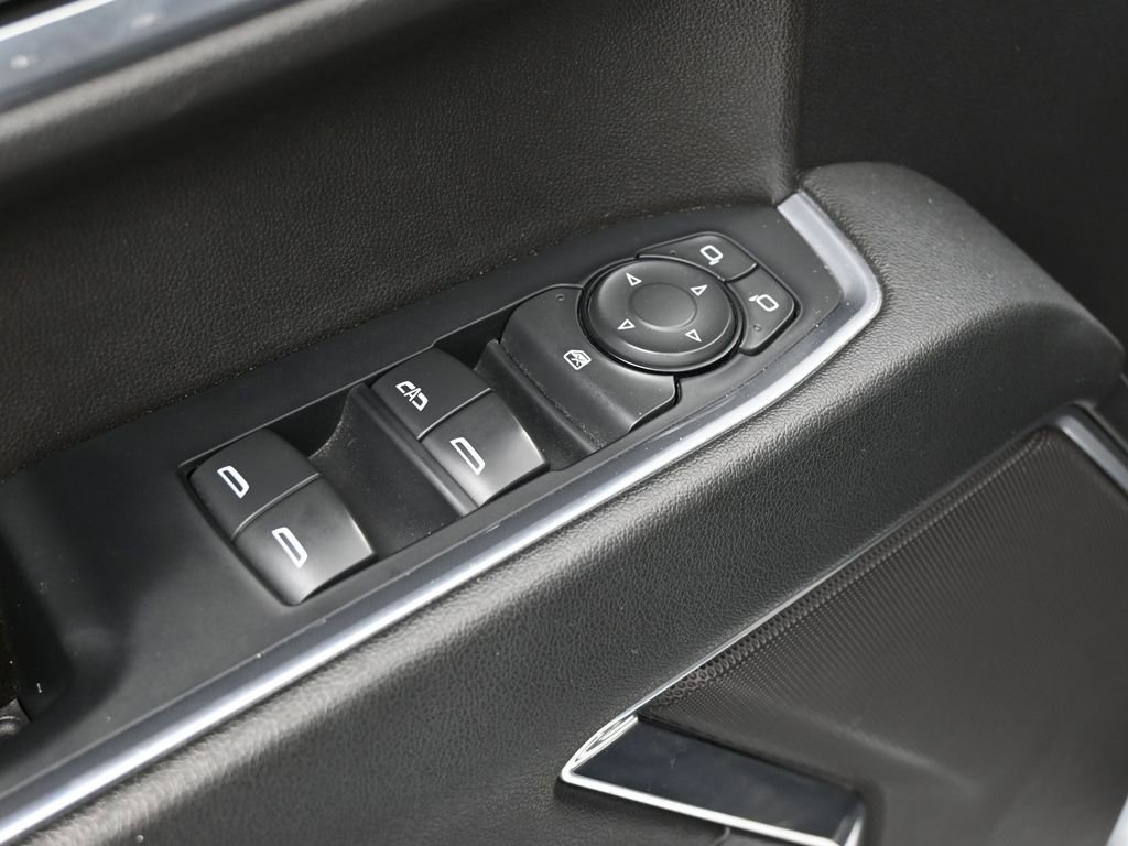 Used 2023 Chevrolet Silverado 1500 RST image 17