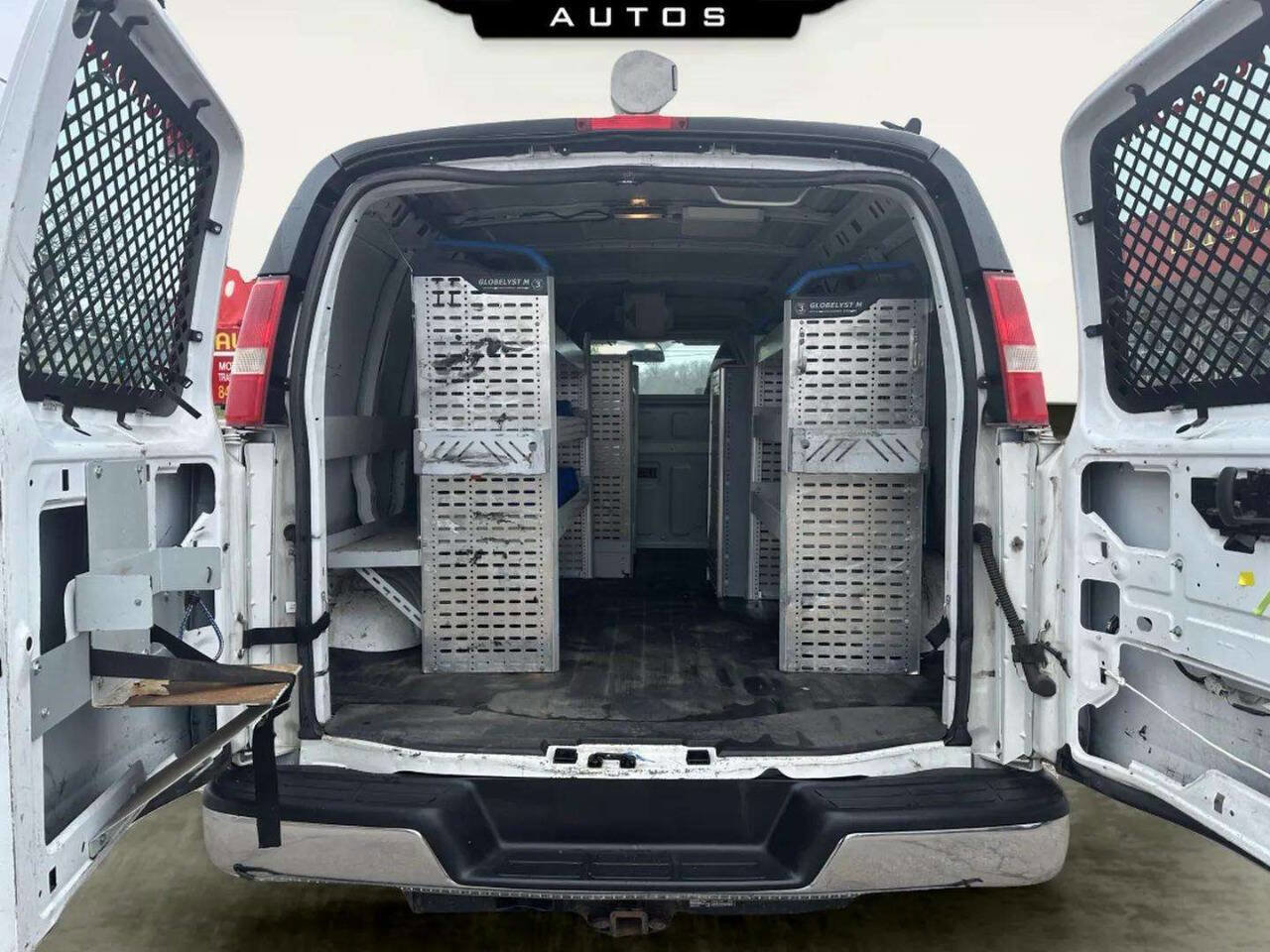 Used 2014 Chevrolet Express 2500 image 12