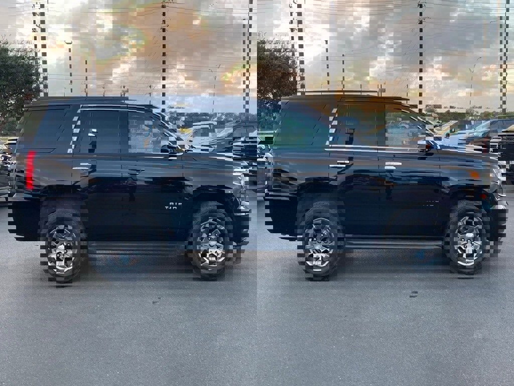 Used 2019 Chevrolet Tahoe LS image 4