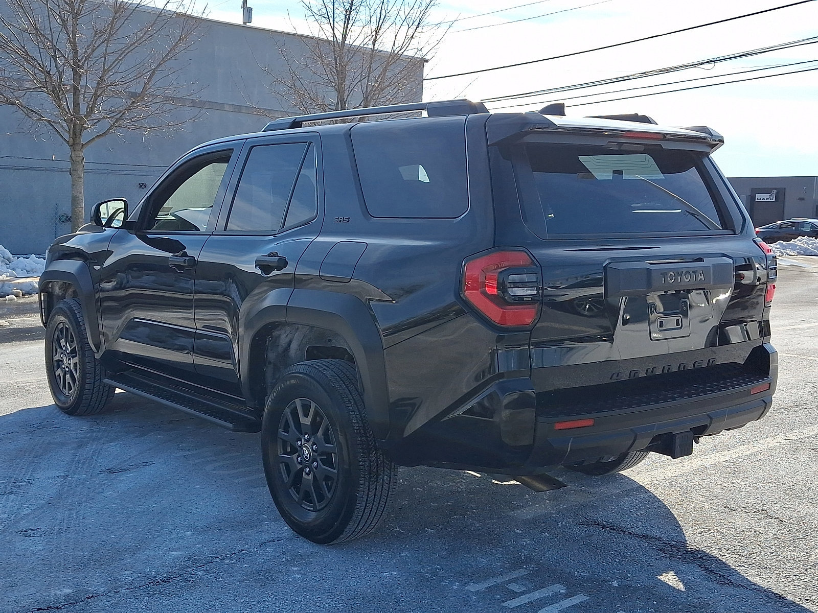 Used 2025 Toyota 4Runner SR5 image 4