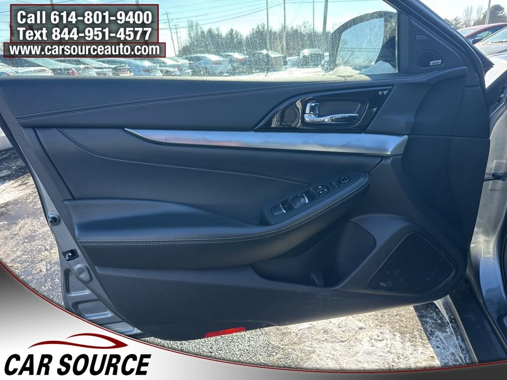 Used 2023 Nissan Maxima SL FWD image 19