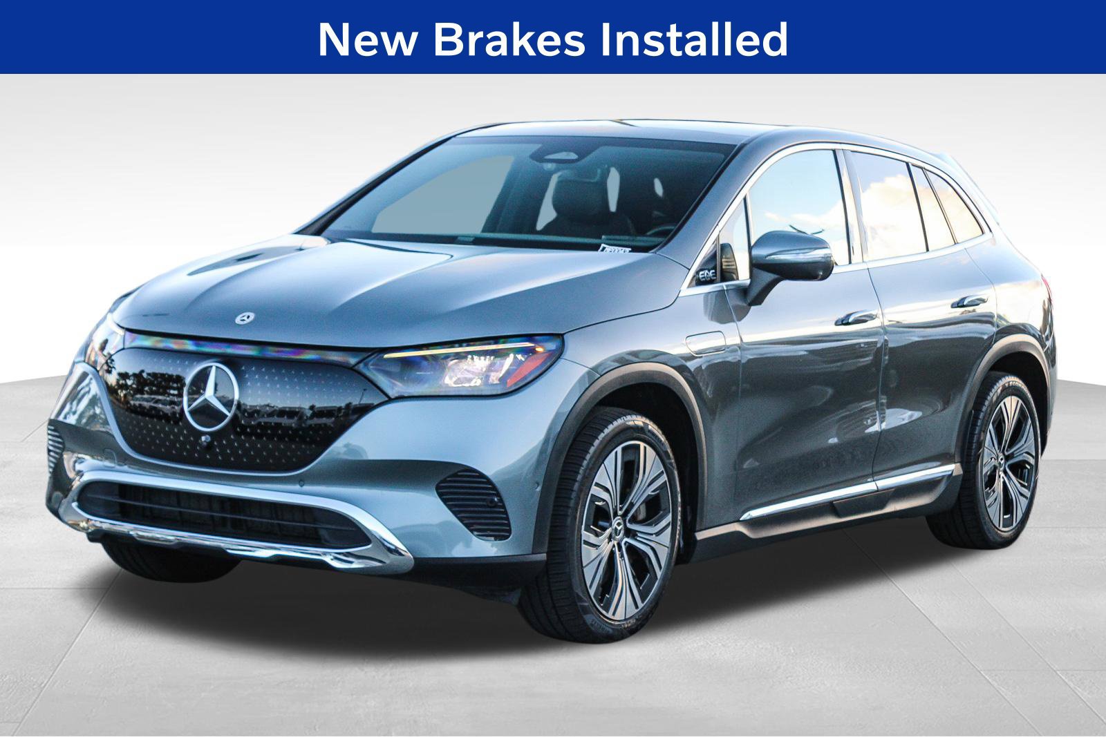 Certified 2023 Mercedes-Benz EQE 350+ 4MATIC SUV image 3