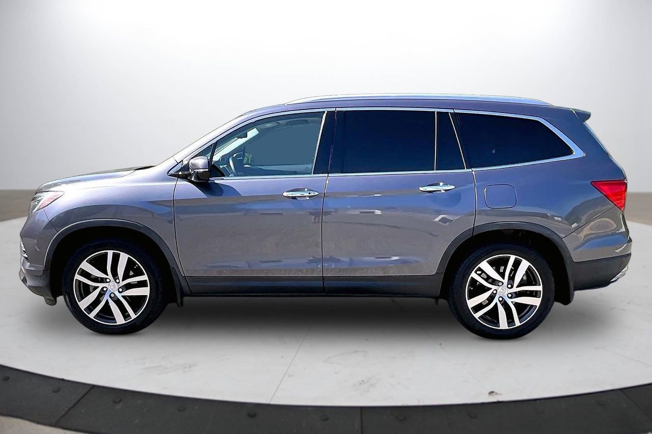 Used 2016 Honda Pilot Touring image 6
