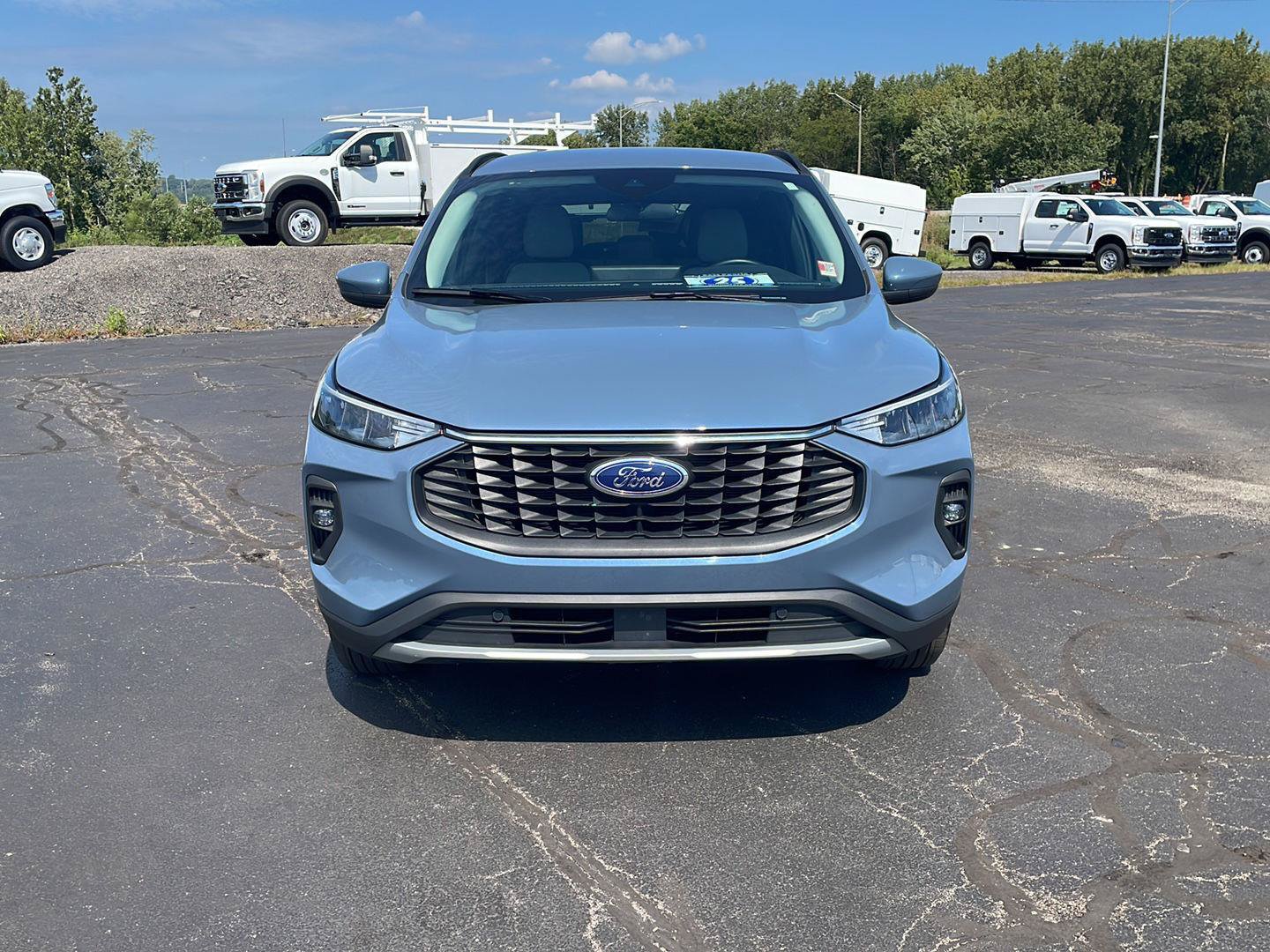 Used 2025 Ford Escape SE FWD image 8