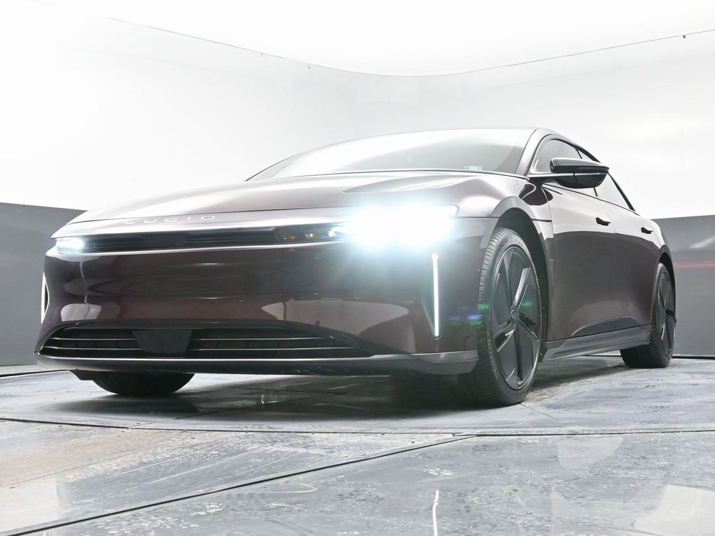 Used 2024 Lucid Air Touring image 48