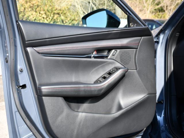 New 2026 MAZDA MAZDA3 Carbon image 10