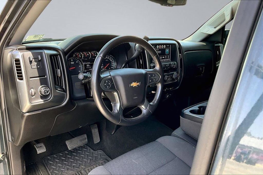 Used 2017 Chevrolet Silverado 1500 LT w/ All Star Edition image 4